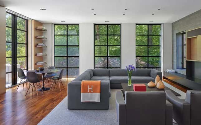 Image for article titled Look inside Mark Zuckerberg&#39;s $23 million Washington mansion