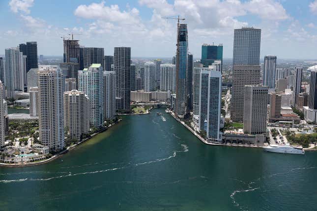 Image for article titled The 10 best big cities in America for weddings that won&#39;t break the bank