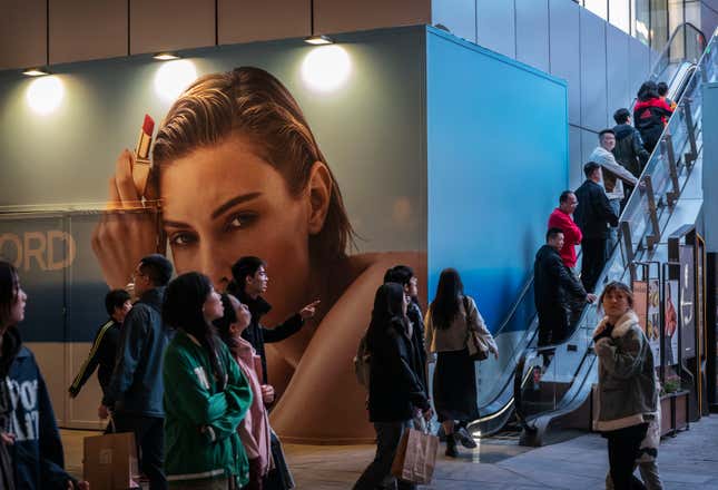 Image for article titled Retail sales surged in March as shoppers rushed to beat the clock on Trump's tariffs