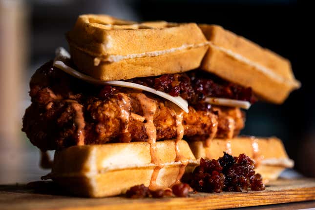 Image for article titled From puffy tacos to cotton-candy fries, here are 10 new menu items at major league ballparks