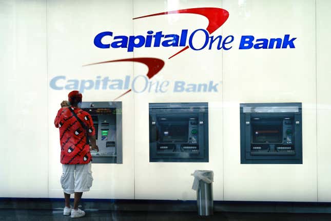 Image for article titled The 5 places in America with the best budgeters — and the 5 with the worst